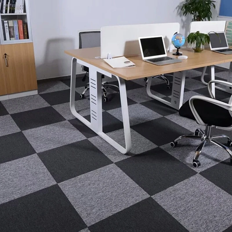 Modern Living Room Carpet Easy to Install Polypropylene Carpet Commercial Office Tile Carpet 50x50 Carton Square Colors Puzzle