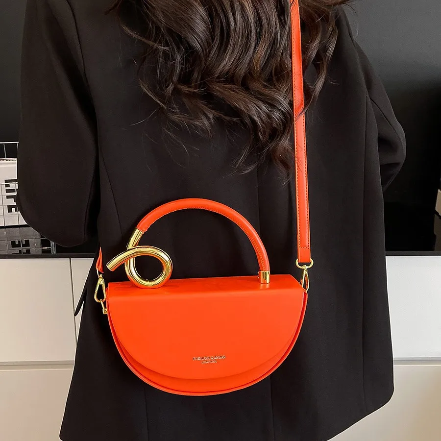 Tote Bag for Women Designer Bags 2026 New High-End Ladies Small PU Saddle Messenger Bag for Daily Collocation Shoulder Bags Summer Products