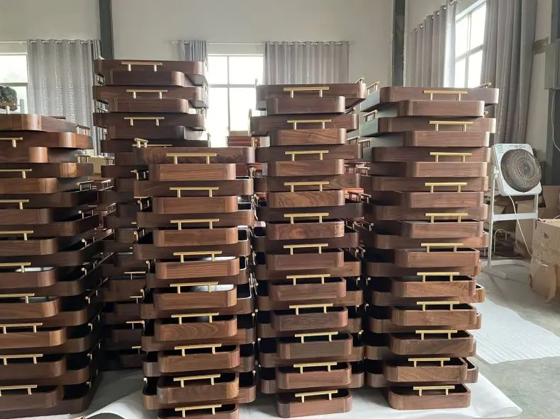 Modern Design Wood Bread Tray with Handles Sustainable Wooden Plate Dish Serving Tray