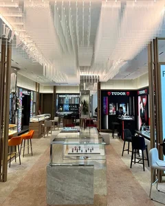 ECOJAS Acrylic New Modern Design Hotel Lobby Restaurant Show Room Customized Chandelier