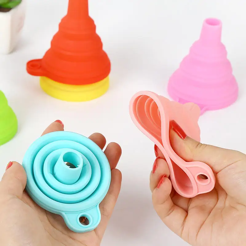Collapsible Funnel Soft Kitchen Utensils Foldable Food Grade Silicone ...