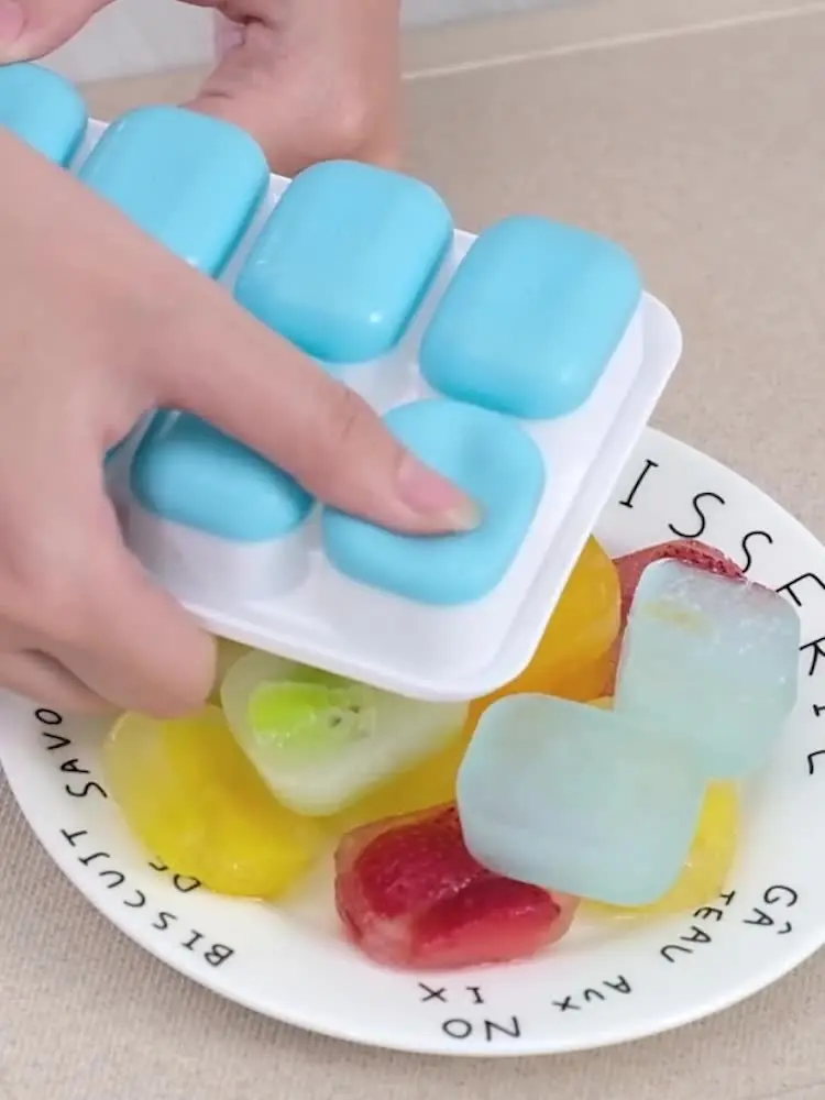 Лотки для льда, легко снимаемые силиконовые и гибкие 14 лотков для льда с удаляемой крышкой