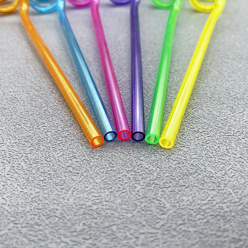 Ychon  Comfy Package  Disposable PET Plastic Drinking Spiral Straws for Birthday Party Supplies Decorations Favors