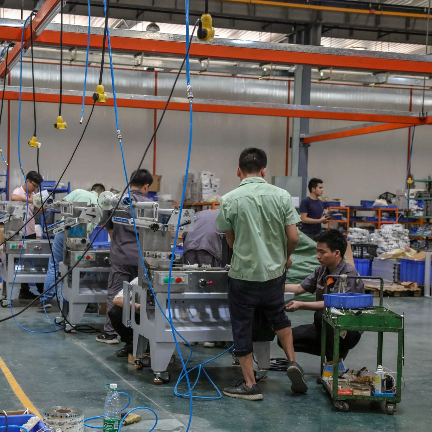 
 Автоматическая упаковочная машина с серводвигателем для печенья/хлеба/конфет от производителя  