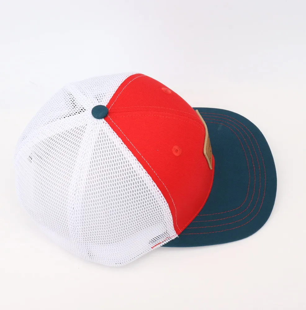 Newly Design Unisex Customized Leather Front Logo Oem Trucker Hat