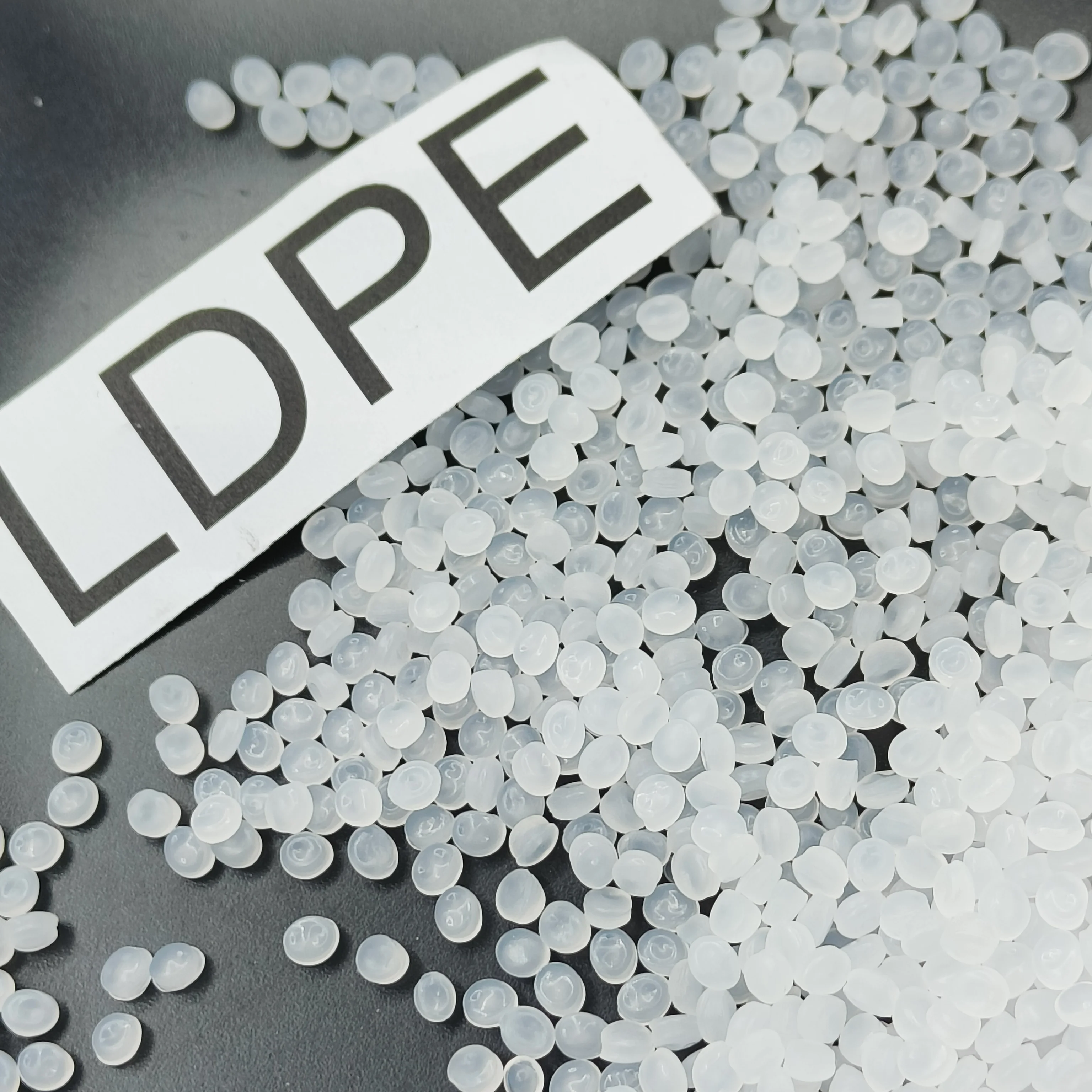 Смола LDPE HP7023 BK0303 литьевое покрытие класс гранулы необработанные материал смолы пластик LLDPE HDPE