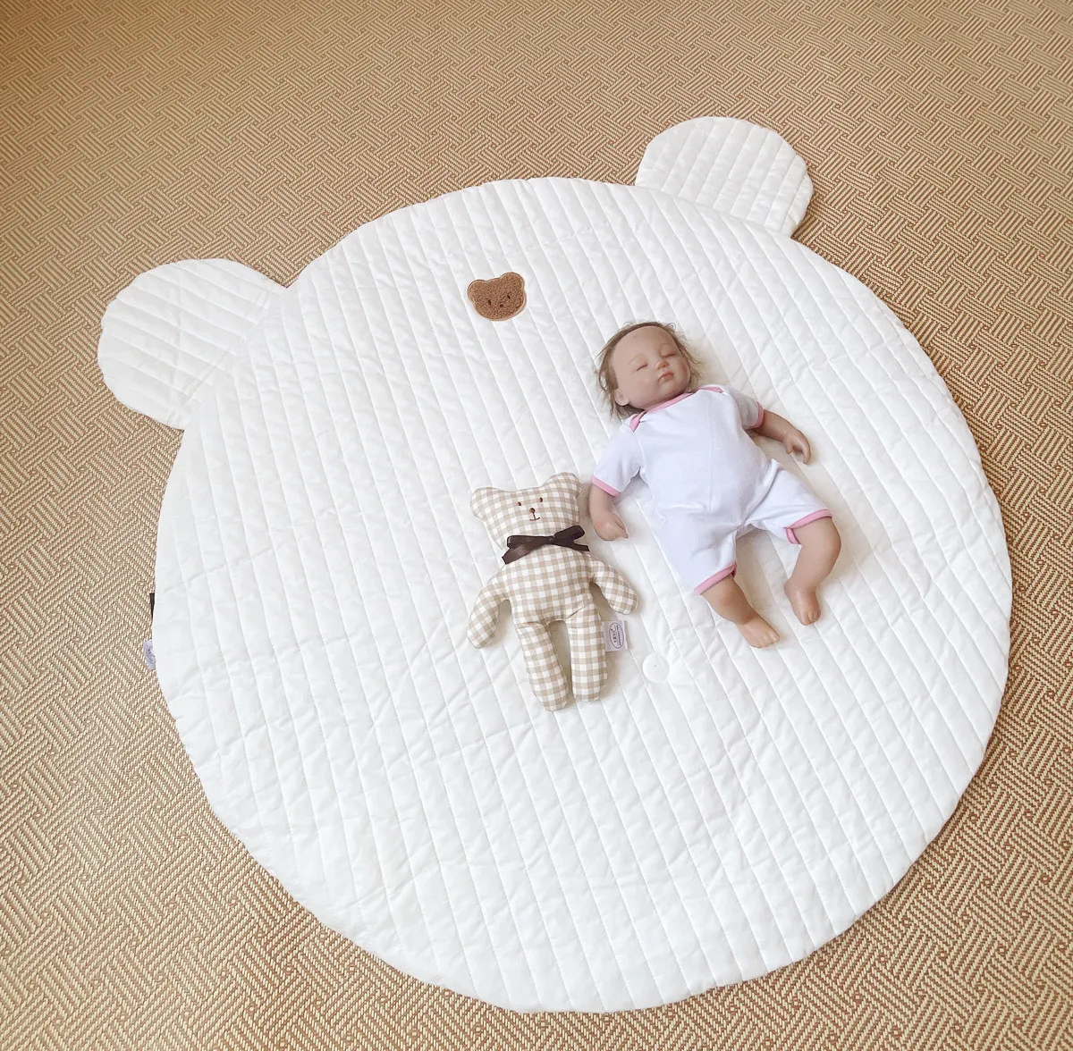 Custom Quilted Floor Mat Embroidery Bear Baby Crawling Play Mats For Floor details