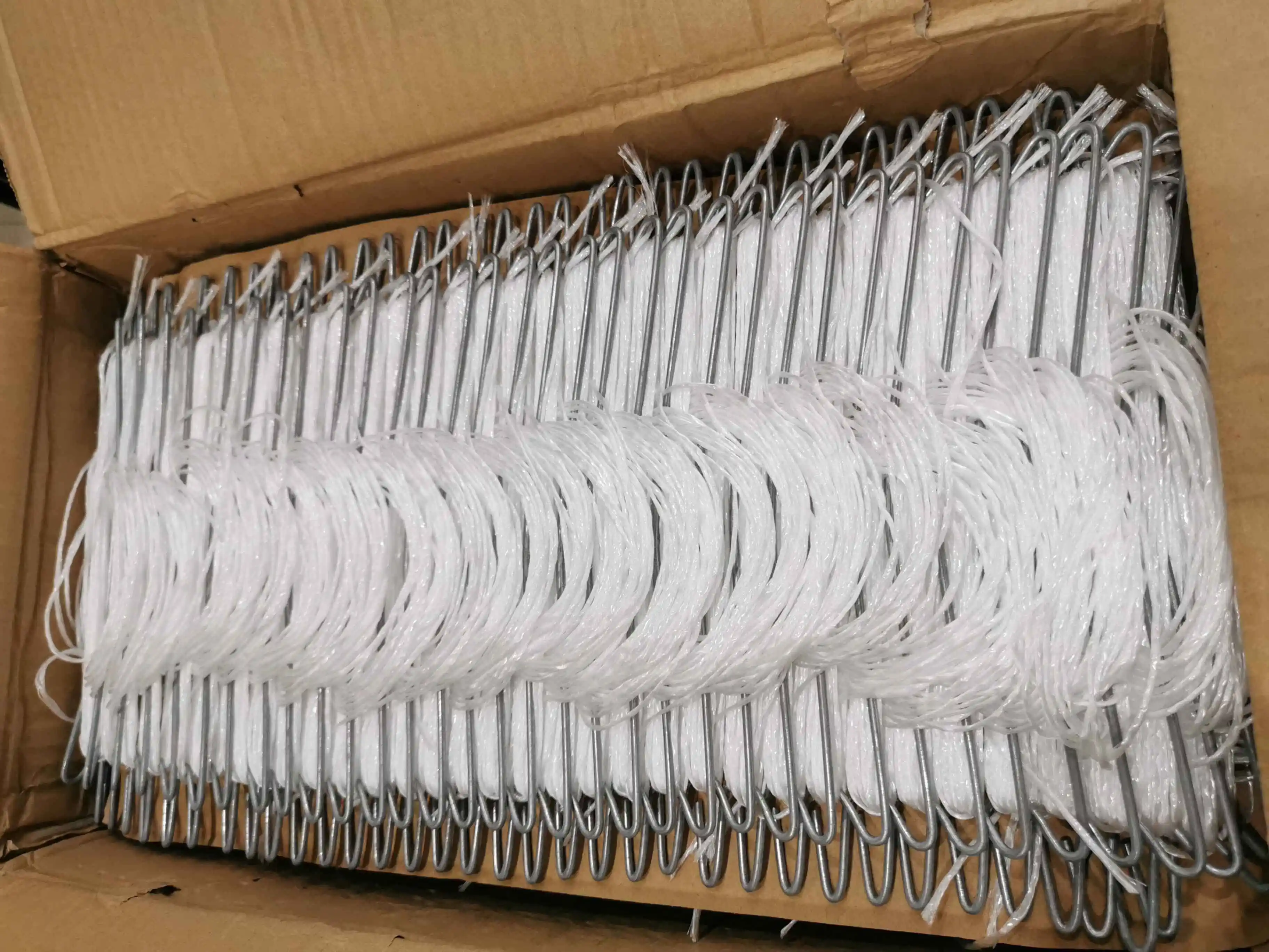 トマトVフックスプリングクリップ温室用トマトフック| Alibaba.com