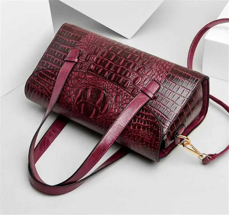 China Manufacturer The Crocodile Leather Bag Shoulder Fashion Brand Oem  Bags - Buy The Crocodile Leather Bag,Shoulder Bag Fashion Brand,Oem Fashion