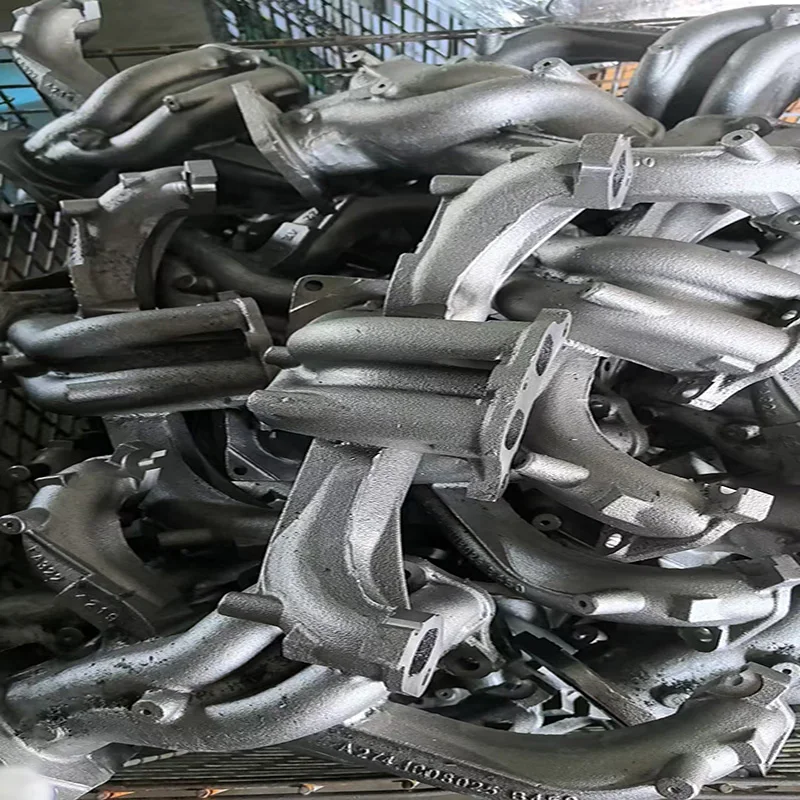 Użyty kolektor wydechowy do silnika wysokoprężnego Ford Transit 2,2L, usługa odlewnicza produkt