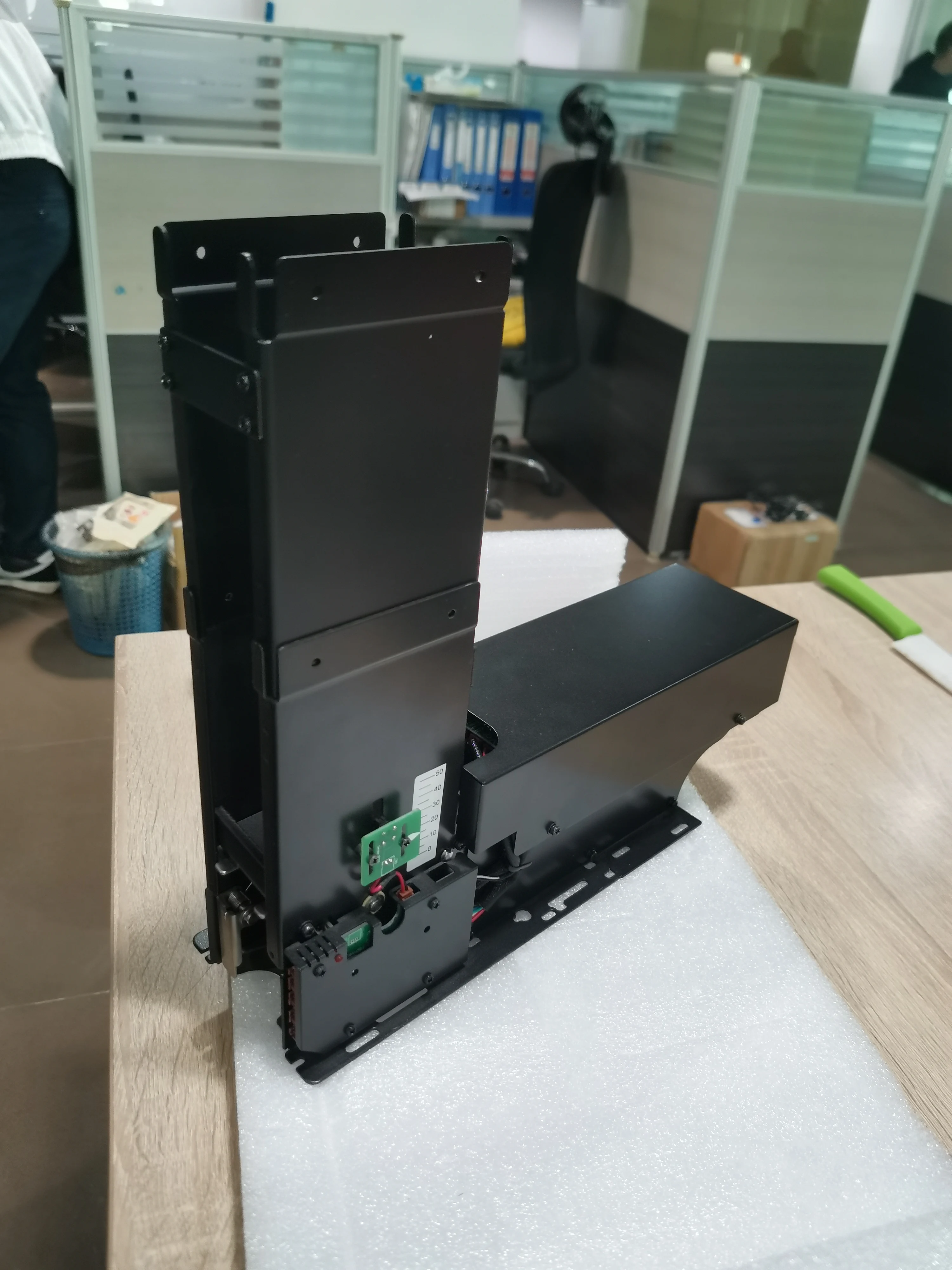 rfid card dispenser with stacker