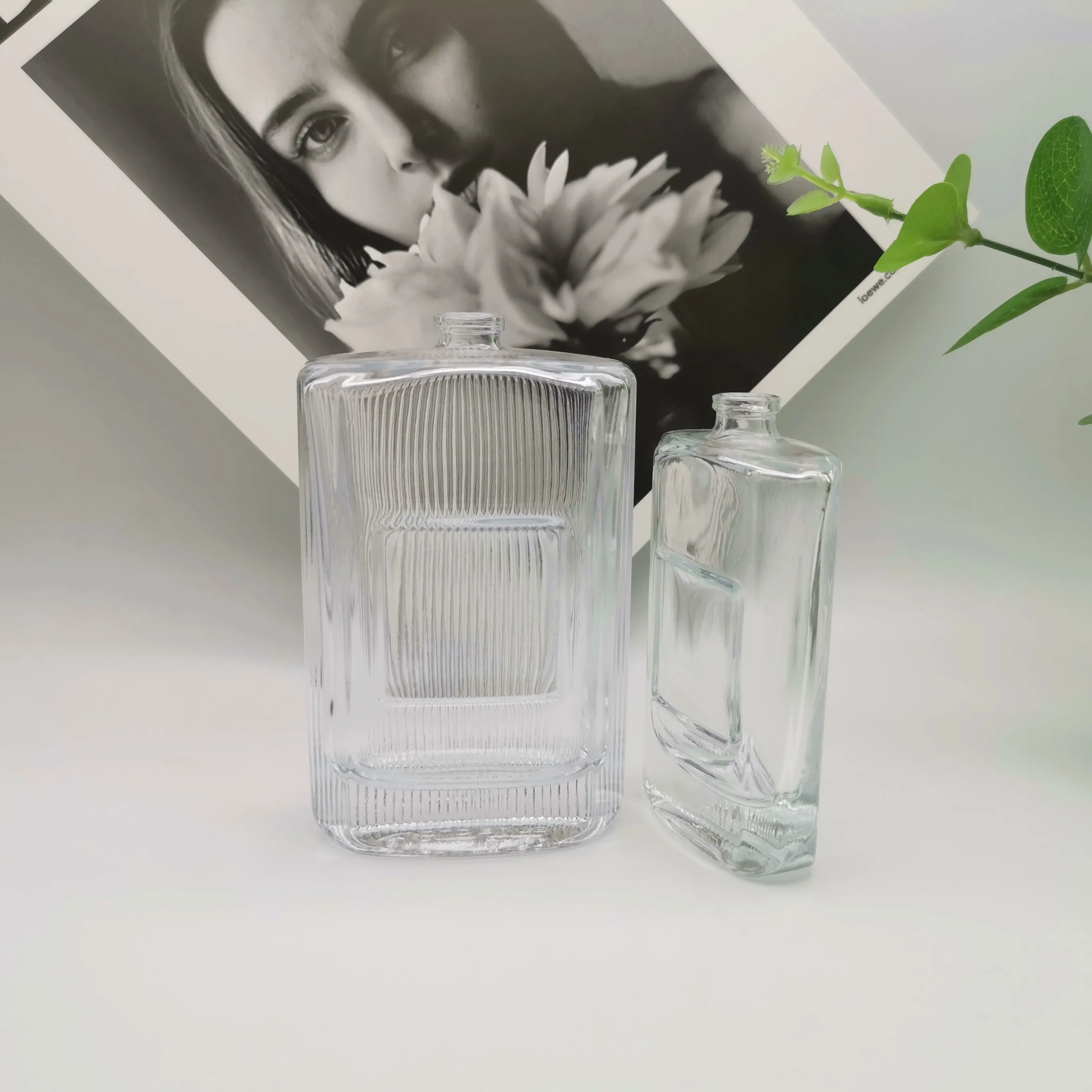 Hanya 1oz 2oz Square Perfume Bottles With Aluminum Atomizer OEM ODM