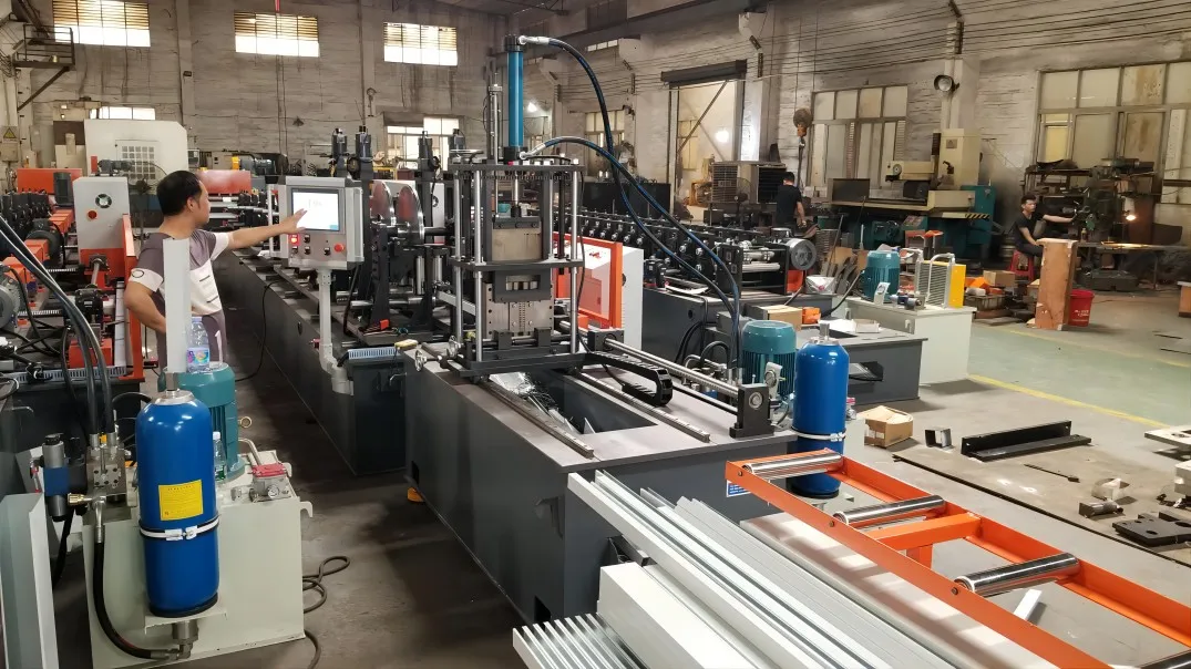 Lms Ceiling U Baffle Roll Former Machine - Buy Roll Forming Machine ...