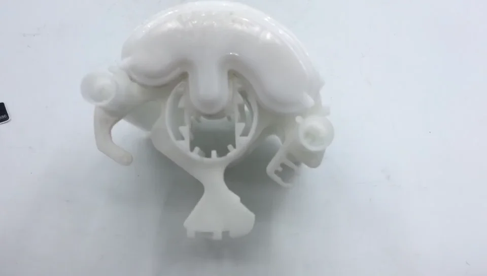 G_kiku。 Toyota :: 23300-31160 FILTER ASSY, FUEL