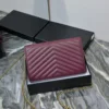 Rosso scuro