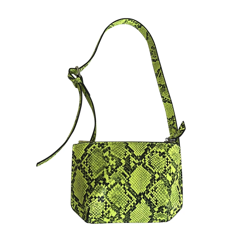 snake print shoulder bolsa