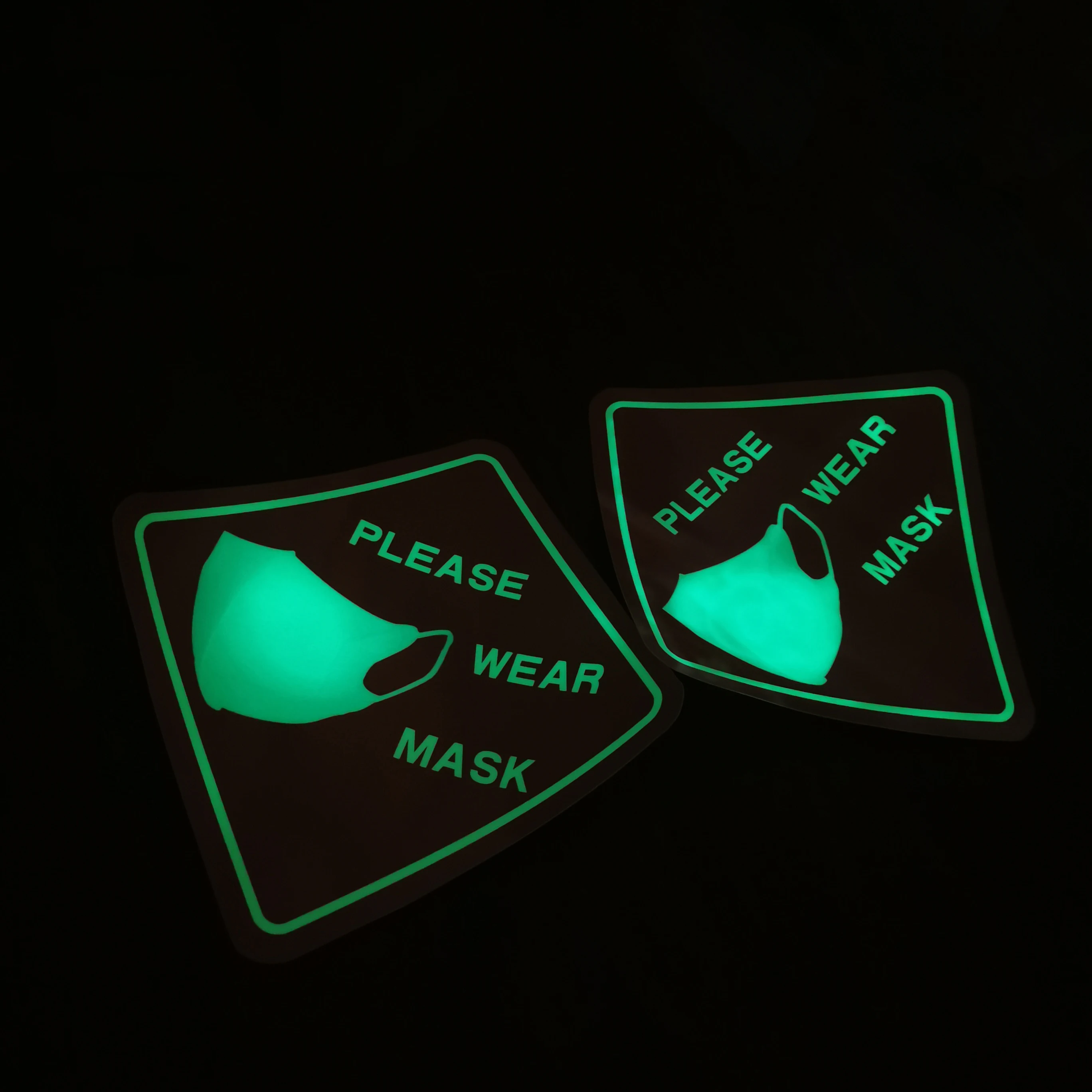 Оптовая печать на заказ дизайн флуоресцентная свечение наклейка в