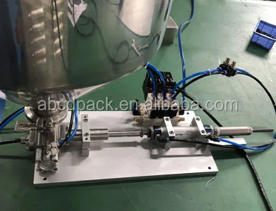 Небольшая Ручная фасовочная машина для эмульсионного полуавтоматического наполнителя для крема