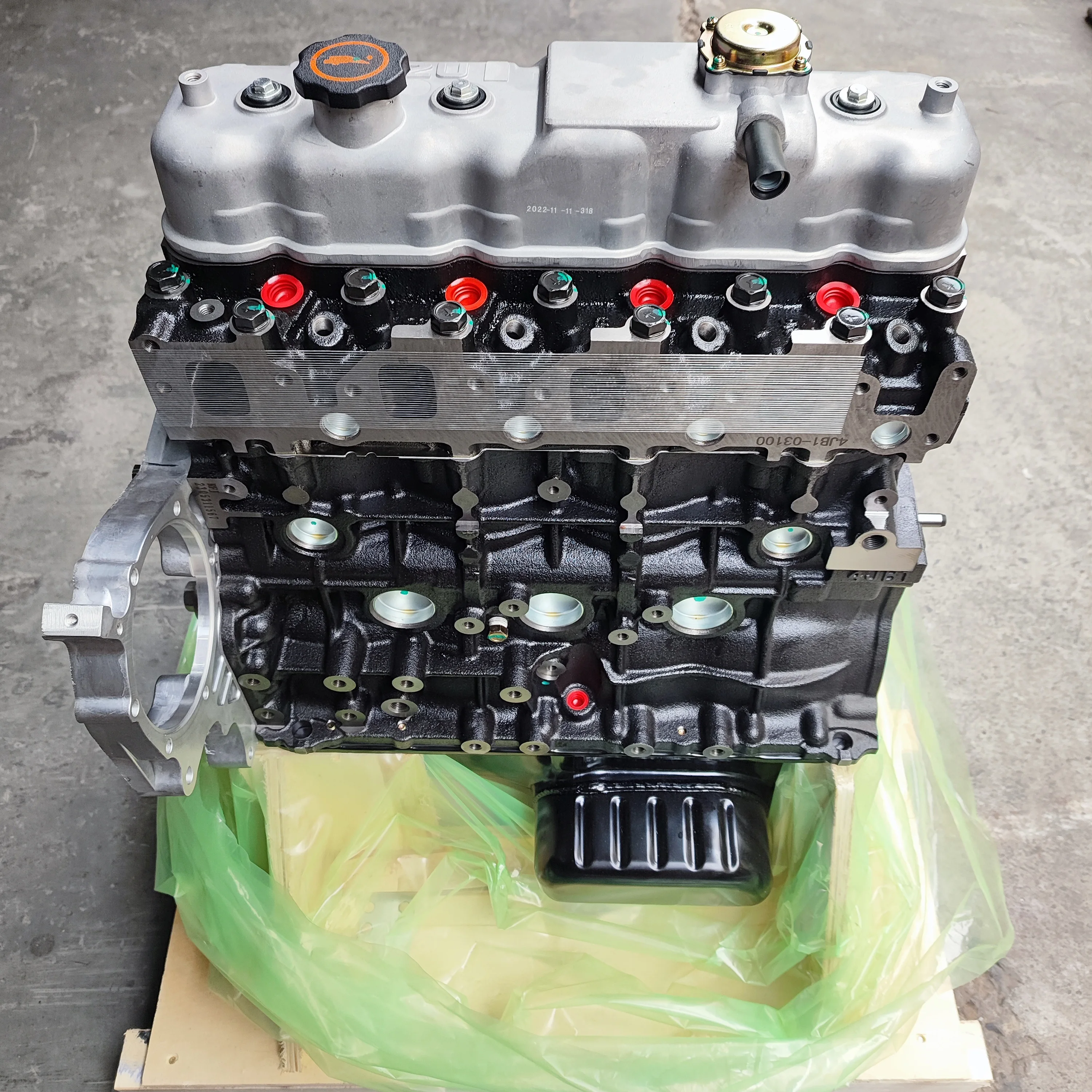 Original Quality New 4JB1 LONG BLOCK Cylinder Head ENGINE