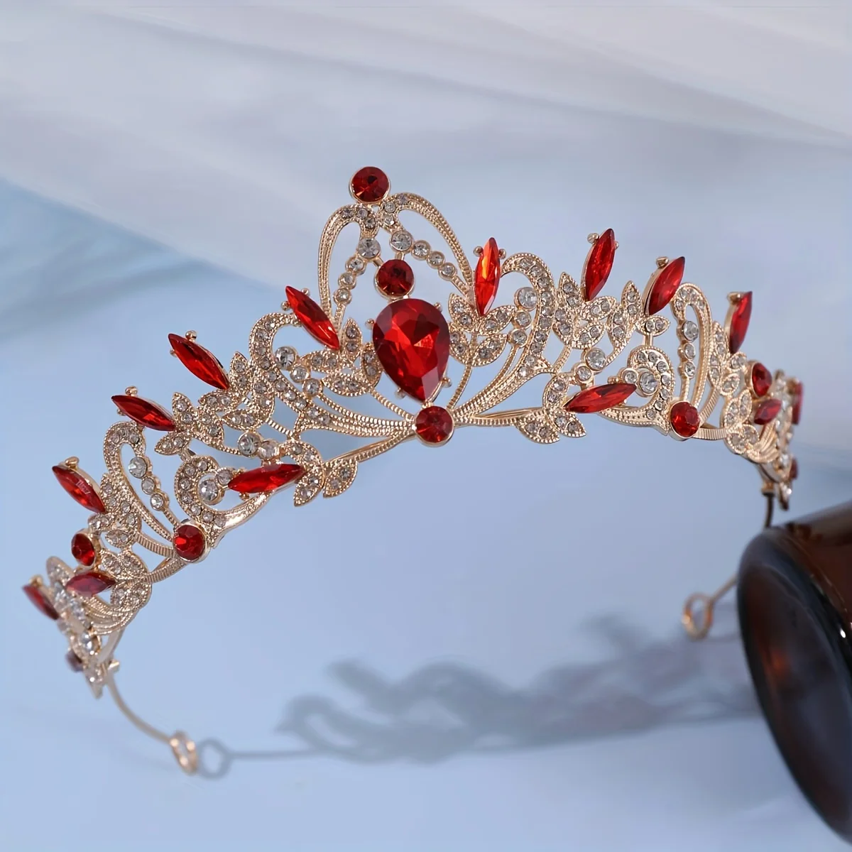 Korean Style Wedding Crown - Elegant Rhinestone Tiaras