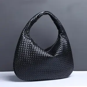 2026 Hot Sell Brand Fashion Large PU Leather Bag Handmade Woven Women's Hobo Handbag Luxury Braided Big Woven Bag