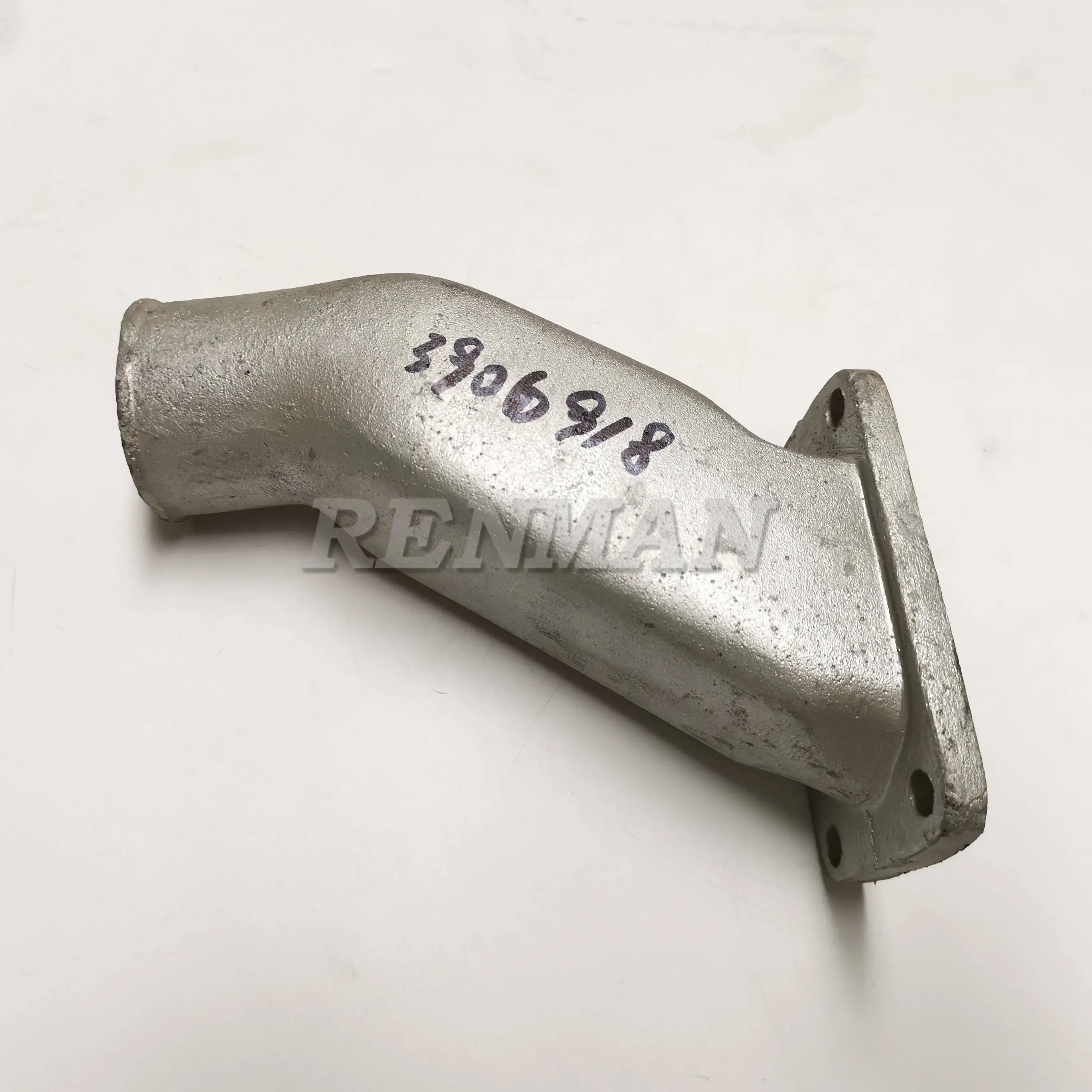 Cummins 6BT Engine Air Crossover Connection 3906918| Alibaba.com