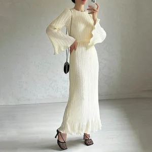 Casual Vintage Flared Sleeve Pleated Dress Solid Color O-Neck Breathable Knitting Fabric Natural Sustainable Autumn Back