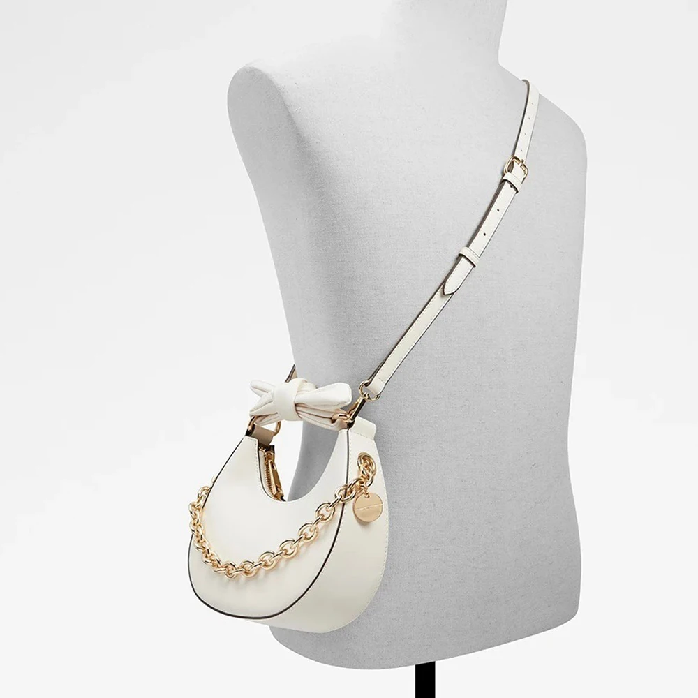 New Product 2023 Luxury Pu Leather Woman Handbag Dumpling Shape Handbag for Woman Travel or Shipping