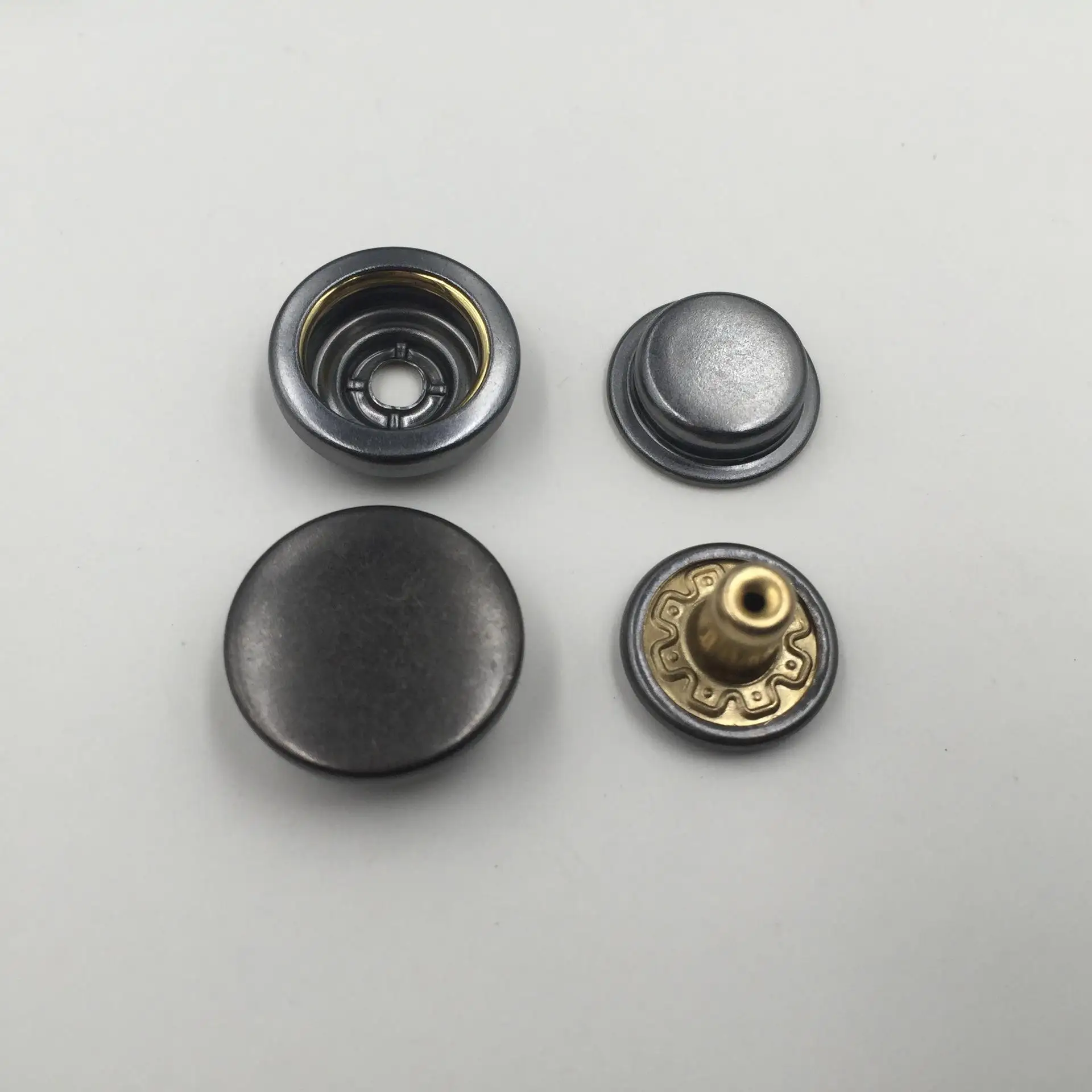 Custom Brass Snap Fastener Button Eco-Friendly Metal Material with Sequins Decoration Plating Technique for Garment Snap Buttons