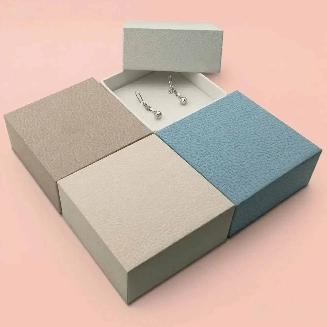 Wholesale Custom Jewelry Case: Eco Kraft Gift Box with Cushioned Display Tray