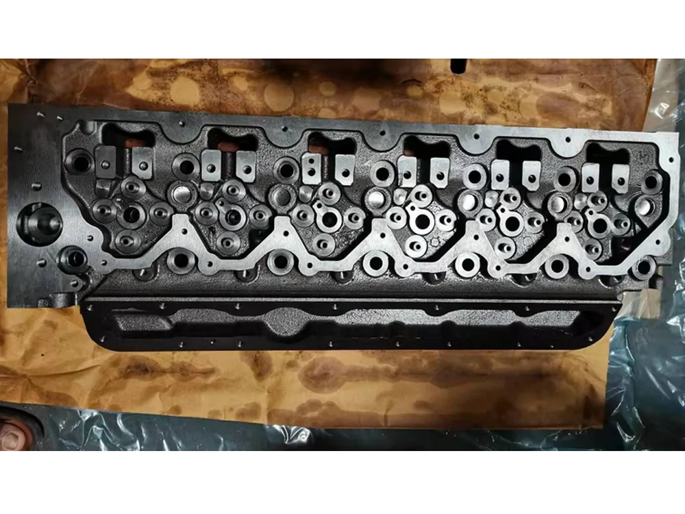 Brand New C6.6 Cylinder Head for Caterpillar Engine.
