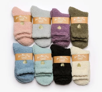 2021 Stock women crew fuzzy fluffy warm winter comfortable embroidery love heart bulk wholesale floor home adult girl socks