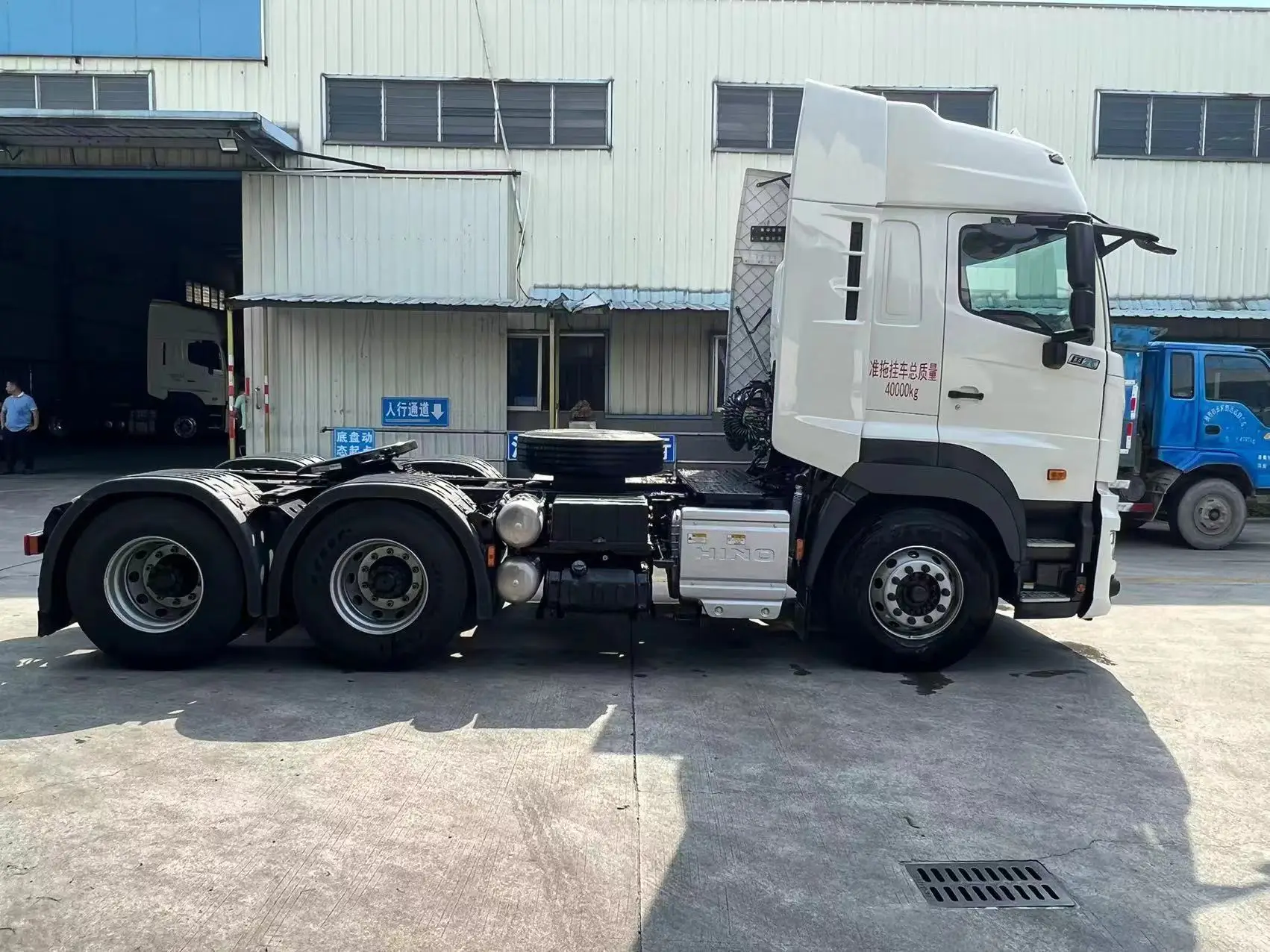 New HINO 700 450HP 6x4 Tractor Head for Sale - Diesel, ZF16S