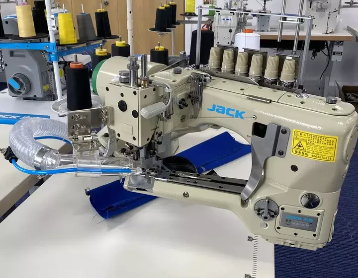 High Demand Sale JACK JK-8740 | Four Needle Six Thread Flat Seamer Industrial Sewing Machine