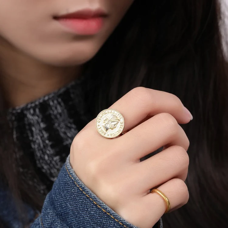 Gold Plated Coin Ring - Lovisa