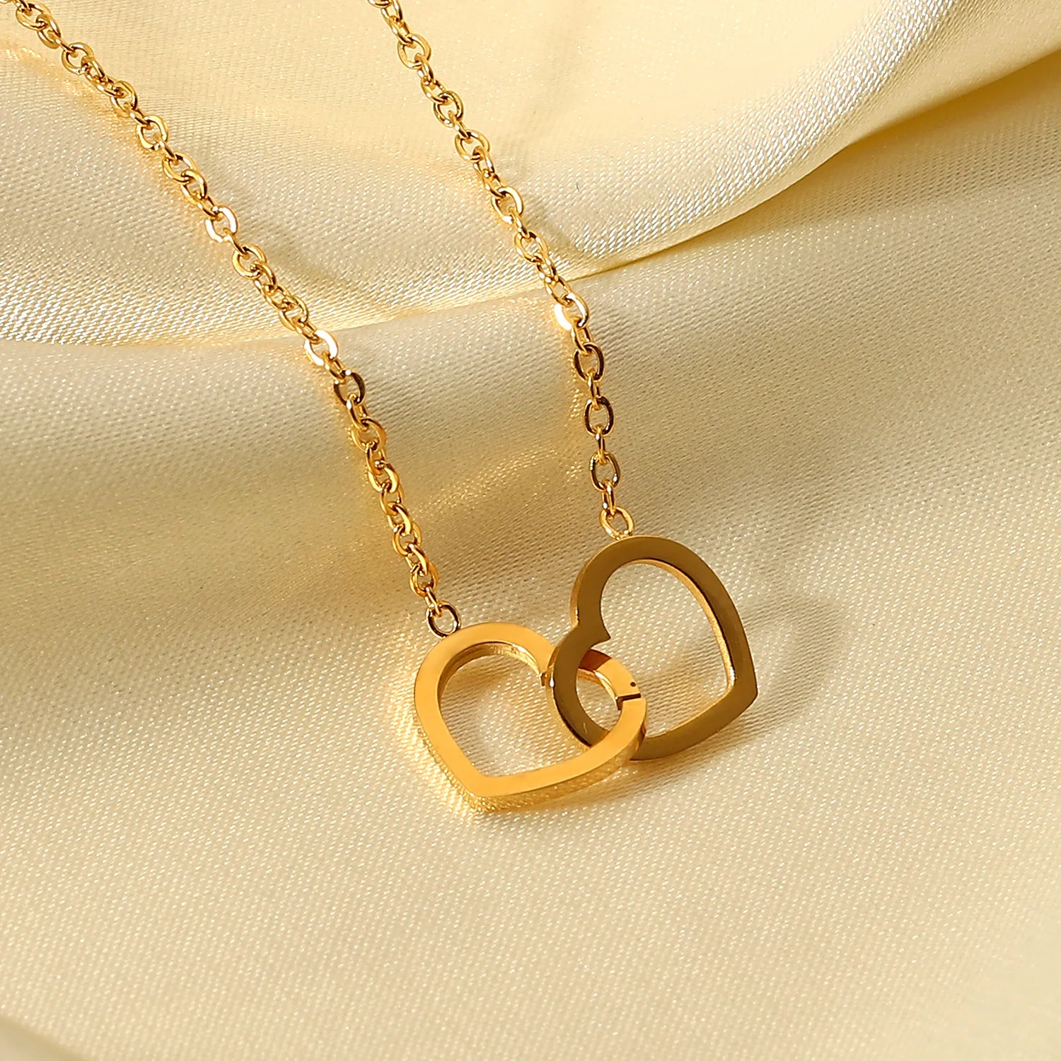 Romantic Gift Stainless Steel 18k Gold-plated Thin Chain Double Heart ...