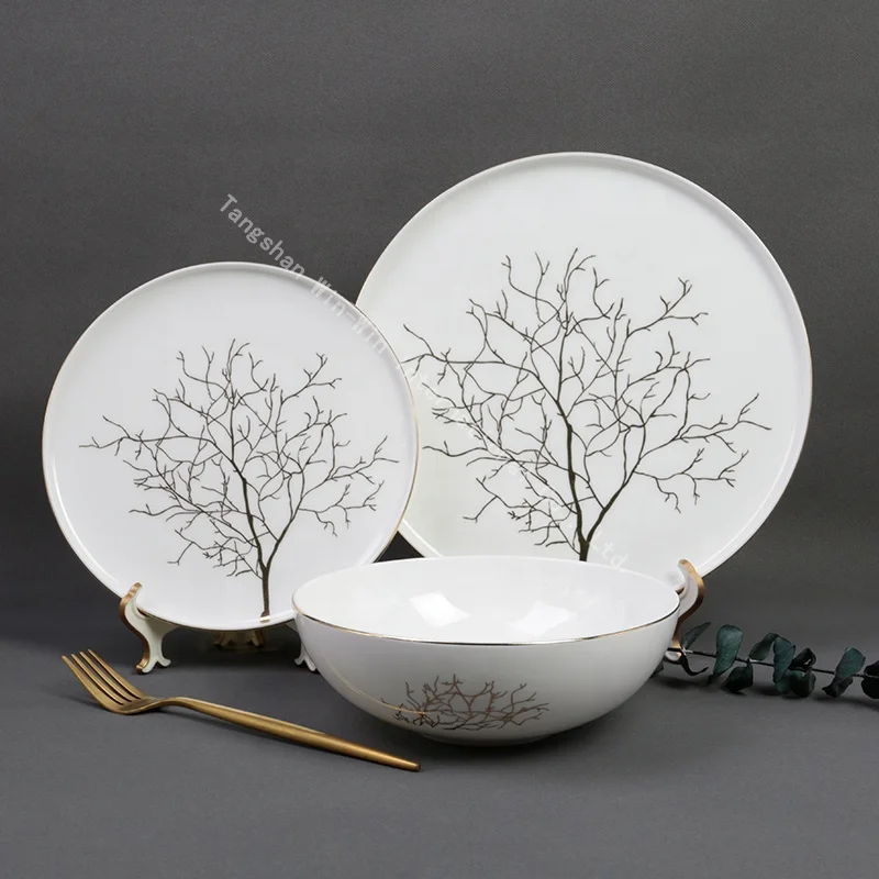 Custom Gold Pattern Design Eco-friendly 60pcs Exquisite Bone China Dinner Set for Party and Restaurant