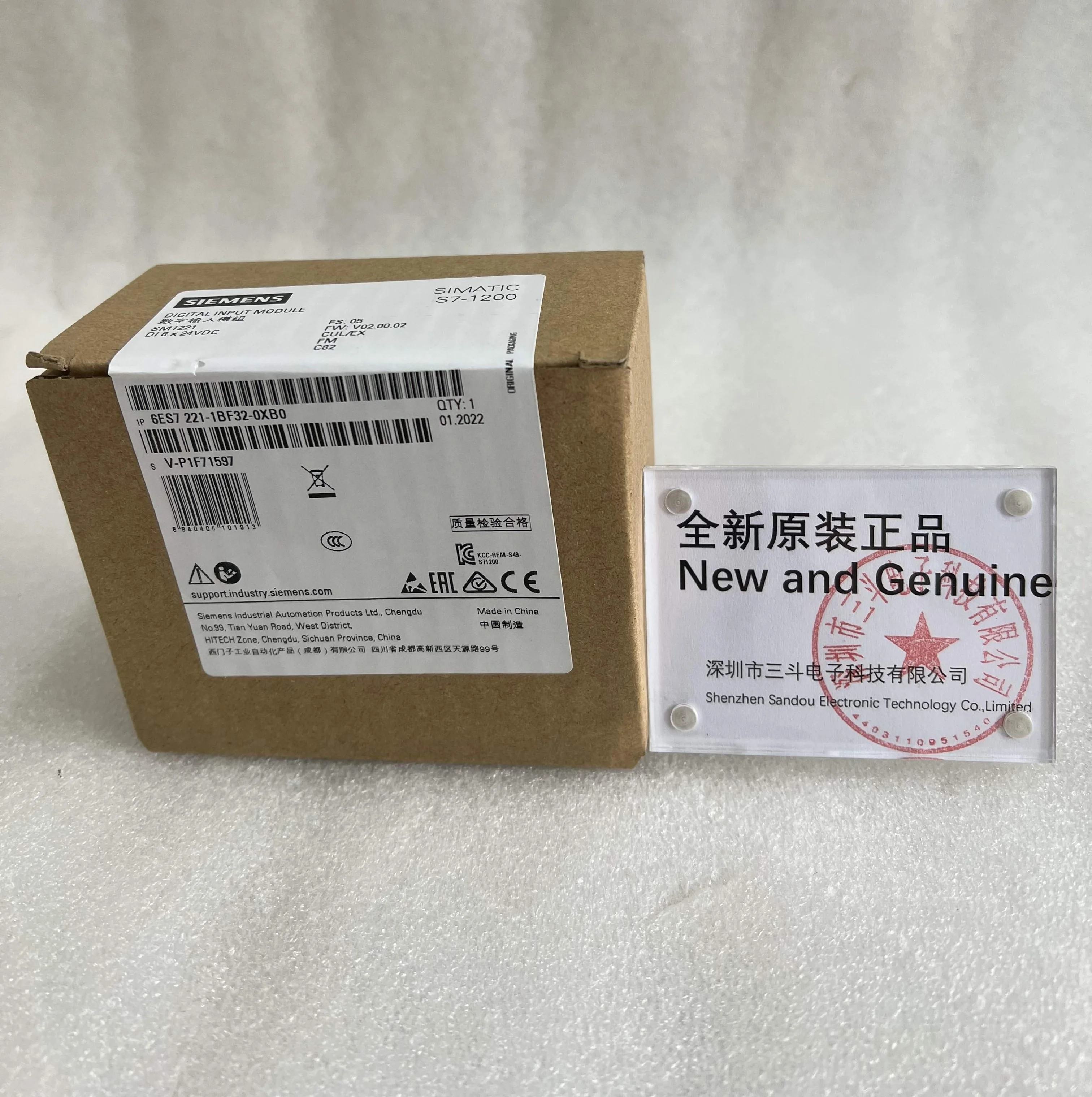 Siemens SIMATIC S7-1200 Digital Input Module 6ES7221-1BF32-0XB0 Siemens SIMATIC S7-1200 Digital Input Module 6ES7221-1BF32-0XB0