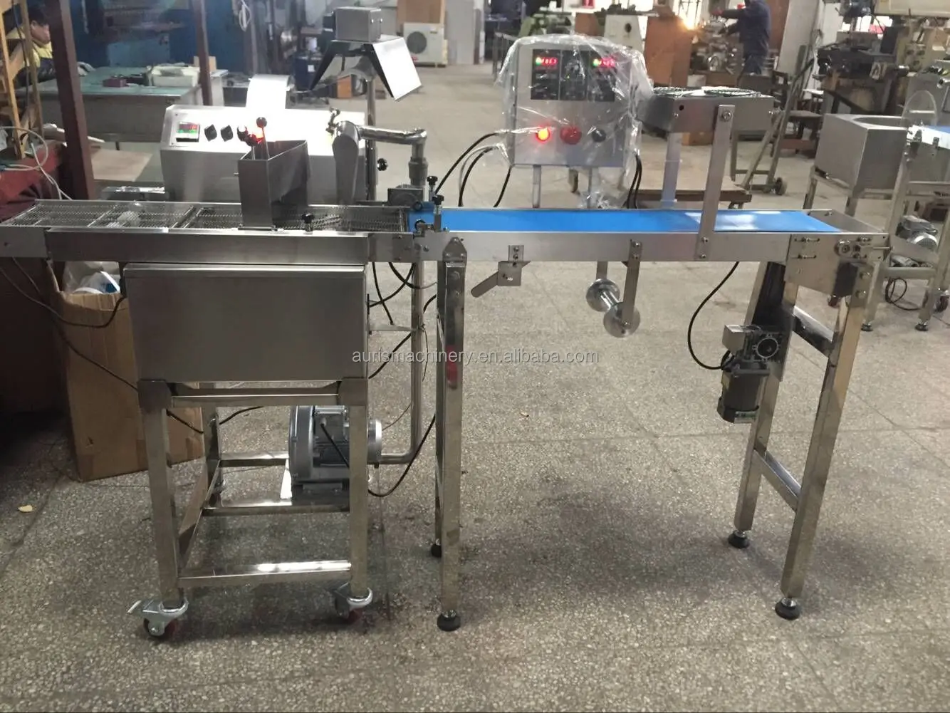 Chocolate Making Coating Enrobing Small Chocolate Production Line Cover Nuts Coating Enrober Machine