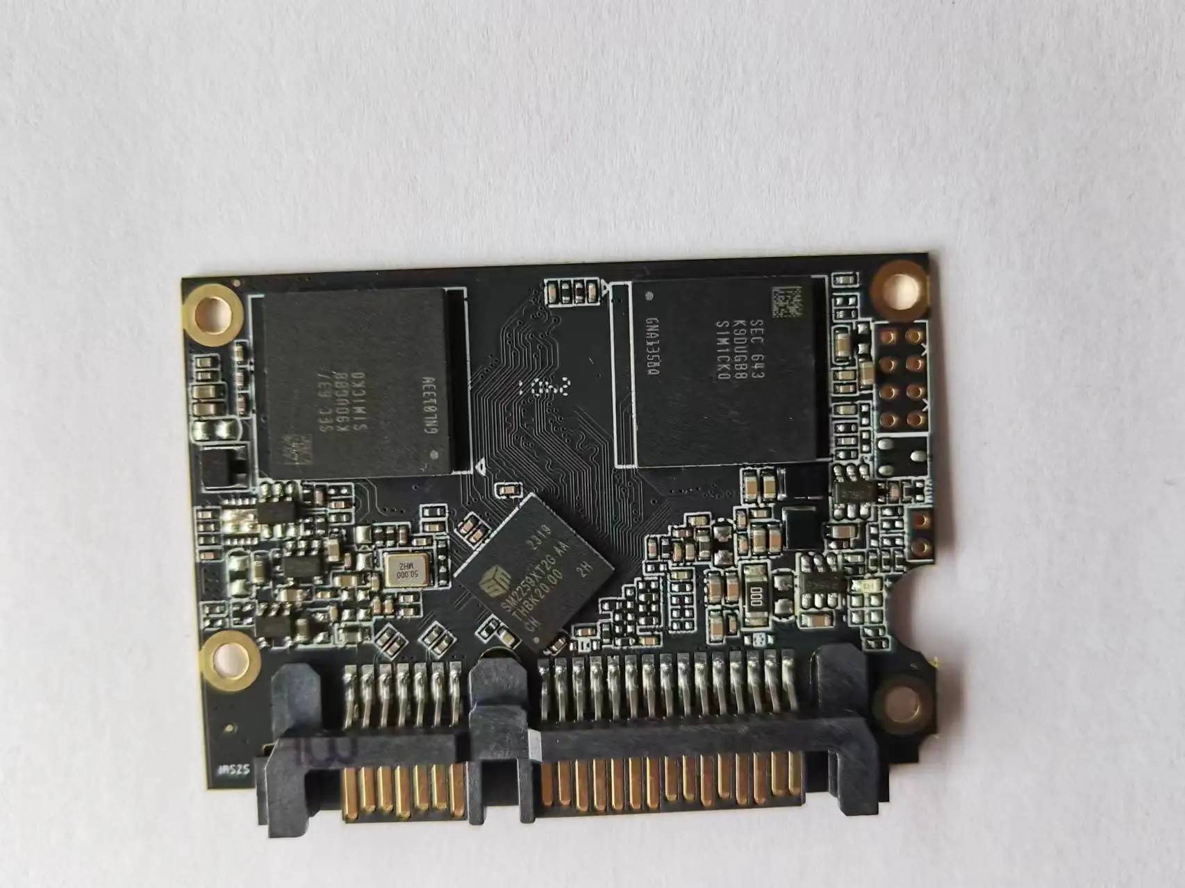 Vaseky V880 SSD - Fast Read and Write Speeds up to 4TB