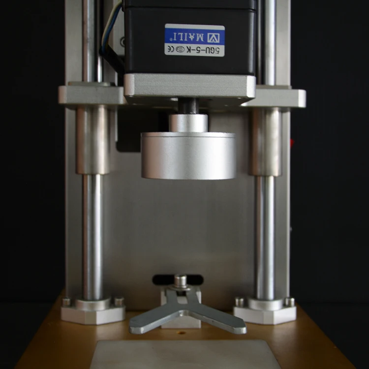Cheap Factory Price Twist off Capping Vacuum Capping Machine Pet Bottle Capping Machine