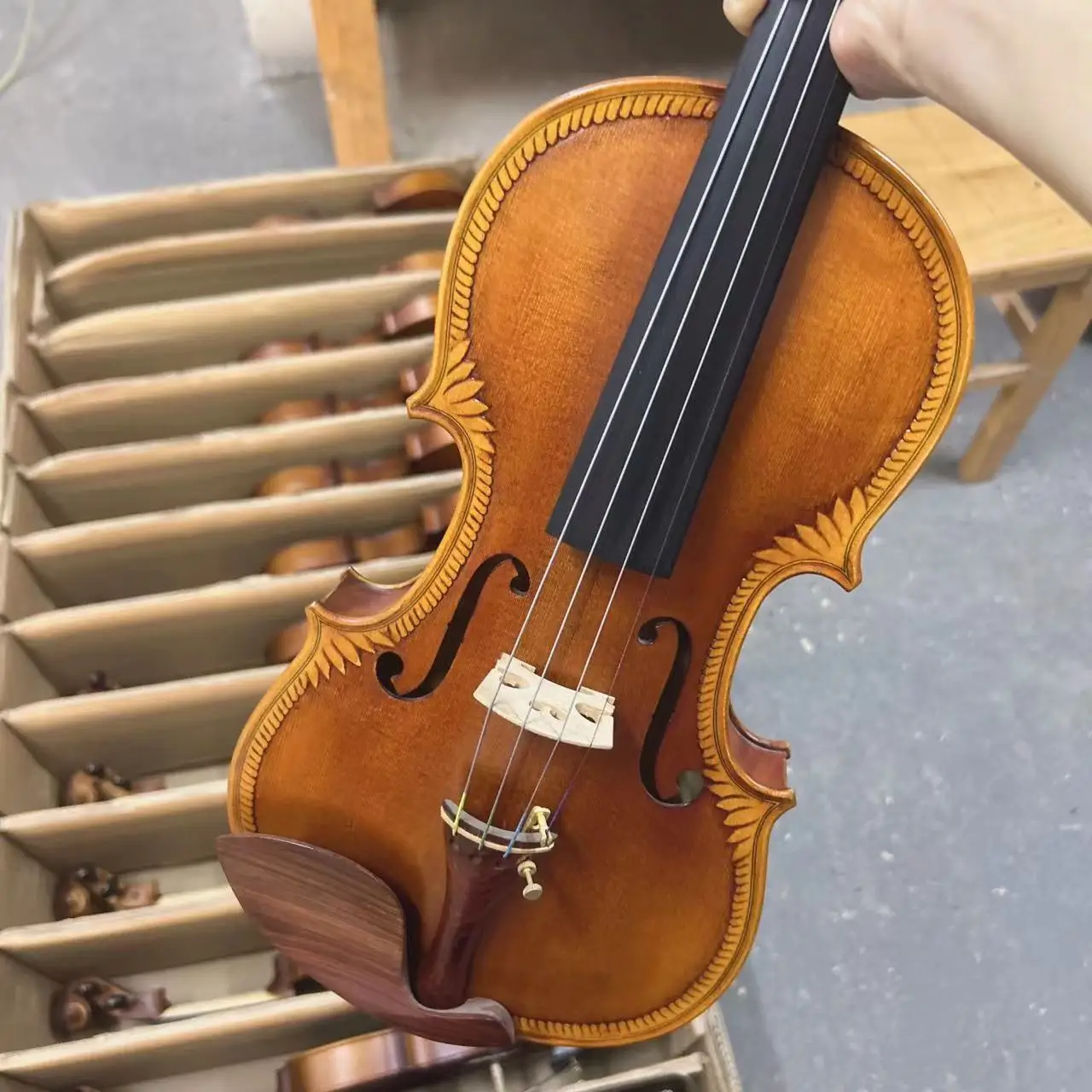 Wholesale 44 Handmade Wood Violin with Engraved Flower Pattern