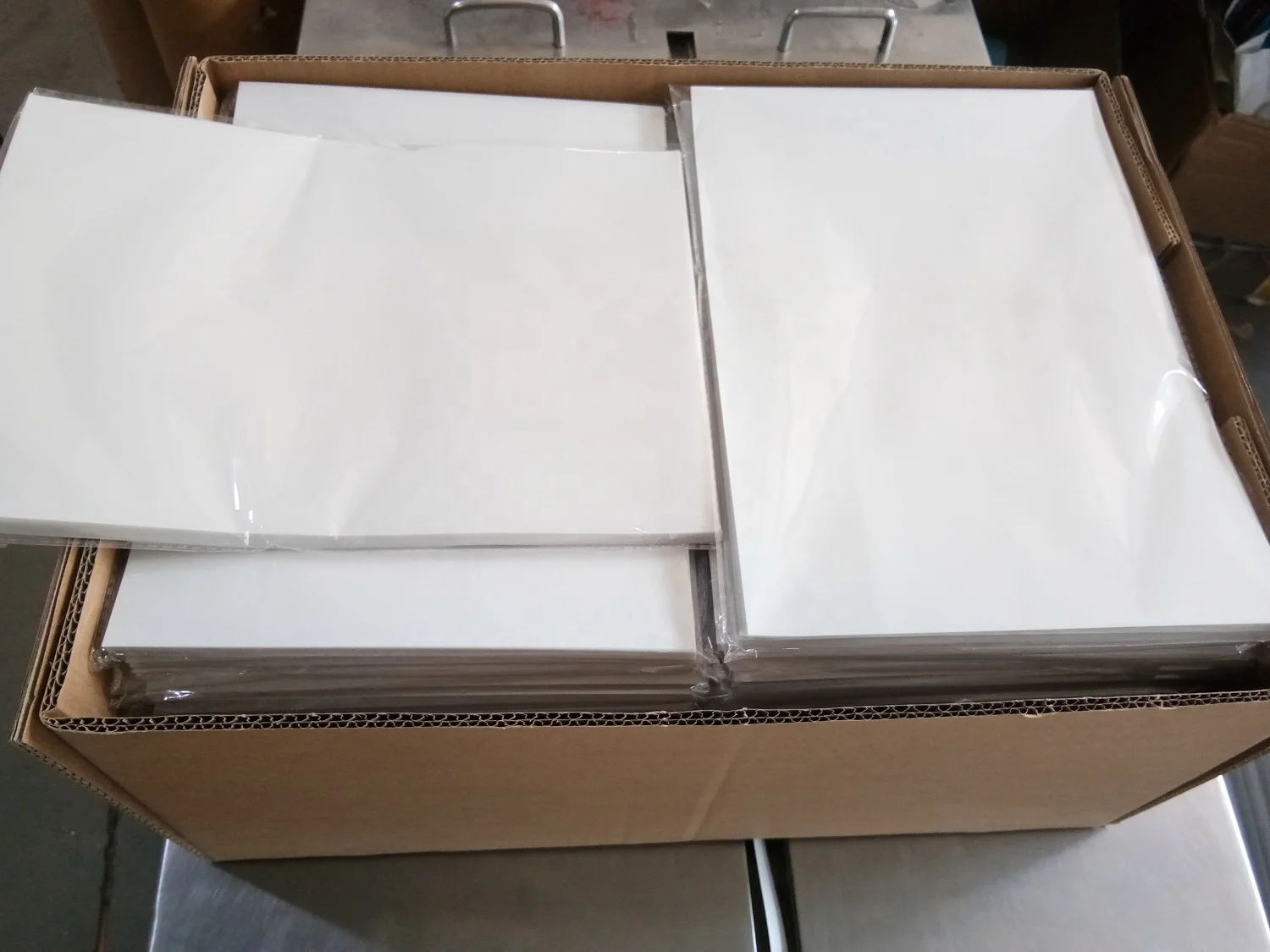 Hot Selling White Colorful Translucent Clear Tracing Paper School Vellum Kraft Paper Offset Printing Industrial Use Packaging