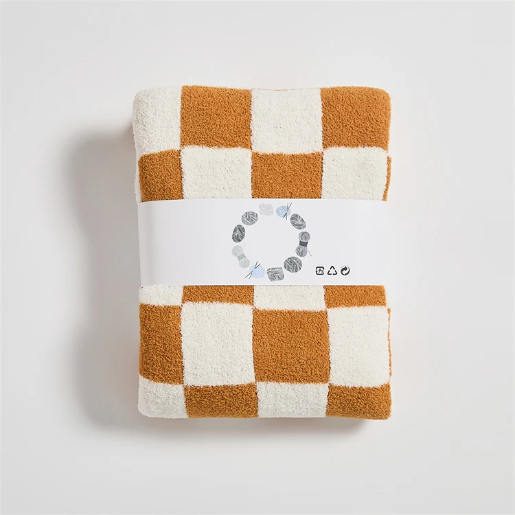 High quality Hot-selling YIRUIO Super Fluffy Microfiber  28*40" Knitted Baby Checkerboard  Blanket for toddler factory