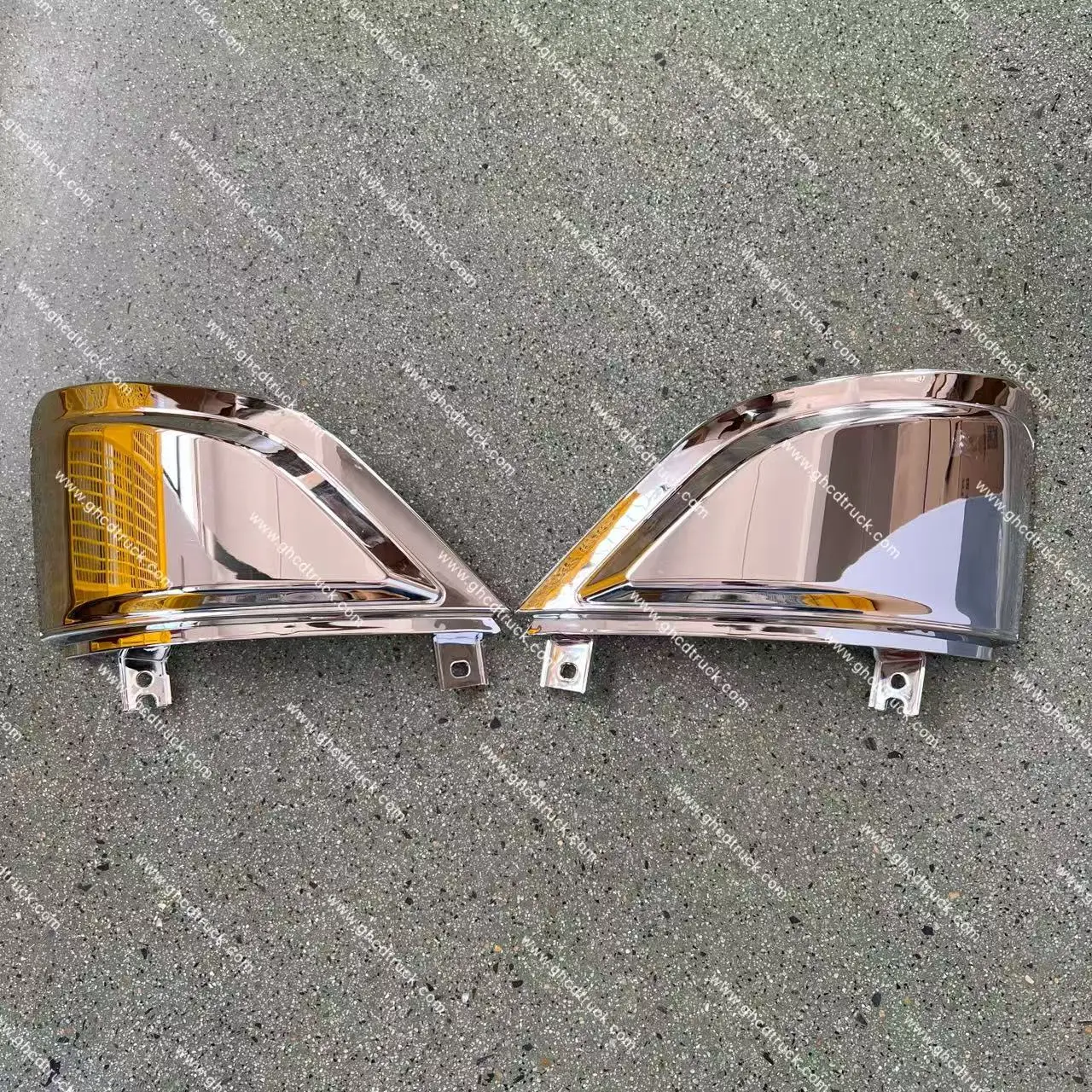 GHCD Factory Price High Quality Chrome Corner Panel Garnish for Japanese Truck ISUZU NPR/HINO/NISSAN/MITSUBISHI New Plastic