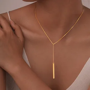 Ilona New Arrival Vintage Fashion Necklace 18k Gold Plated Stainless Steel Chain Minimalist Pendant Necklaces for Women