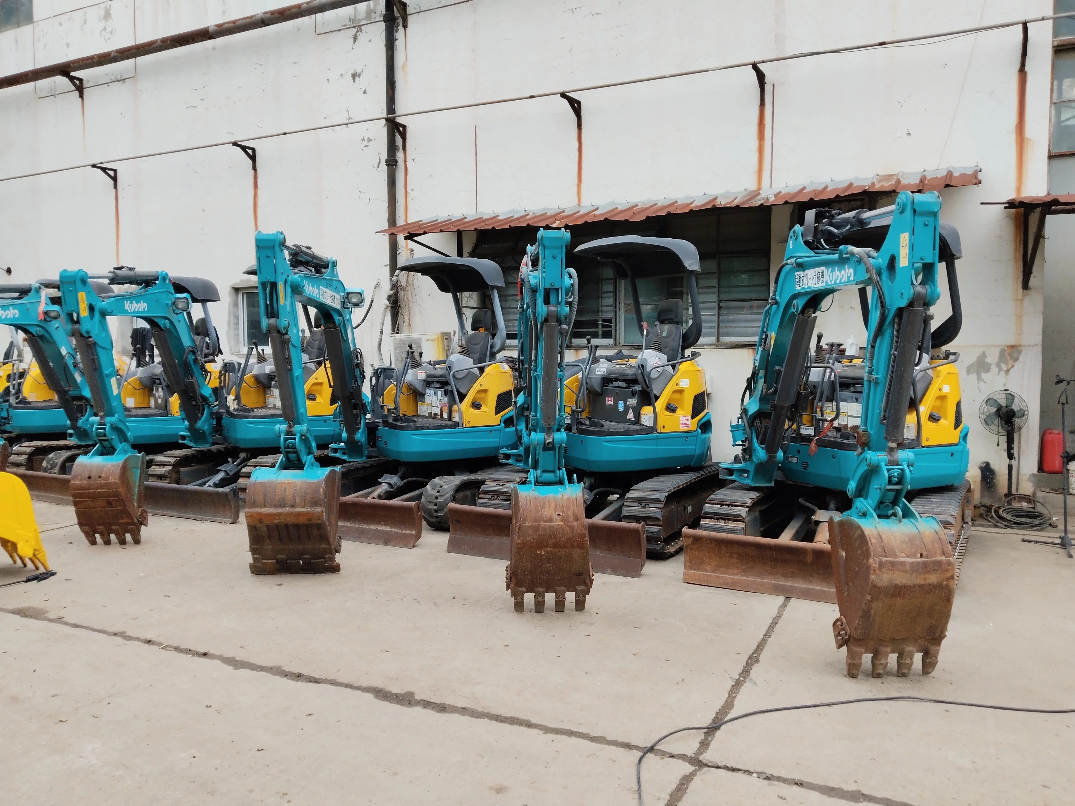 Used Wheel Skid Steer Loader With Kubota Engine Bobcat S70 S130 S300