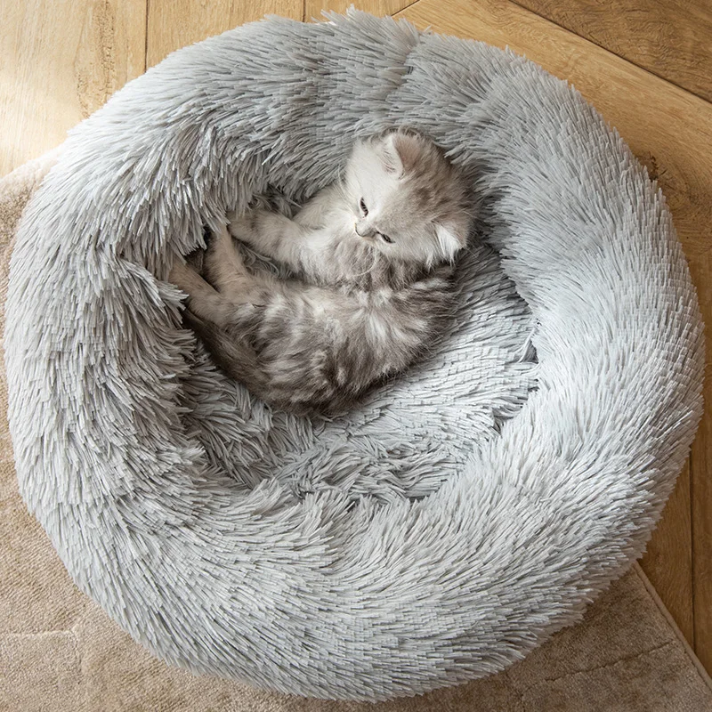 Luxury Pet Bed, feather soft fleece main image 0