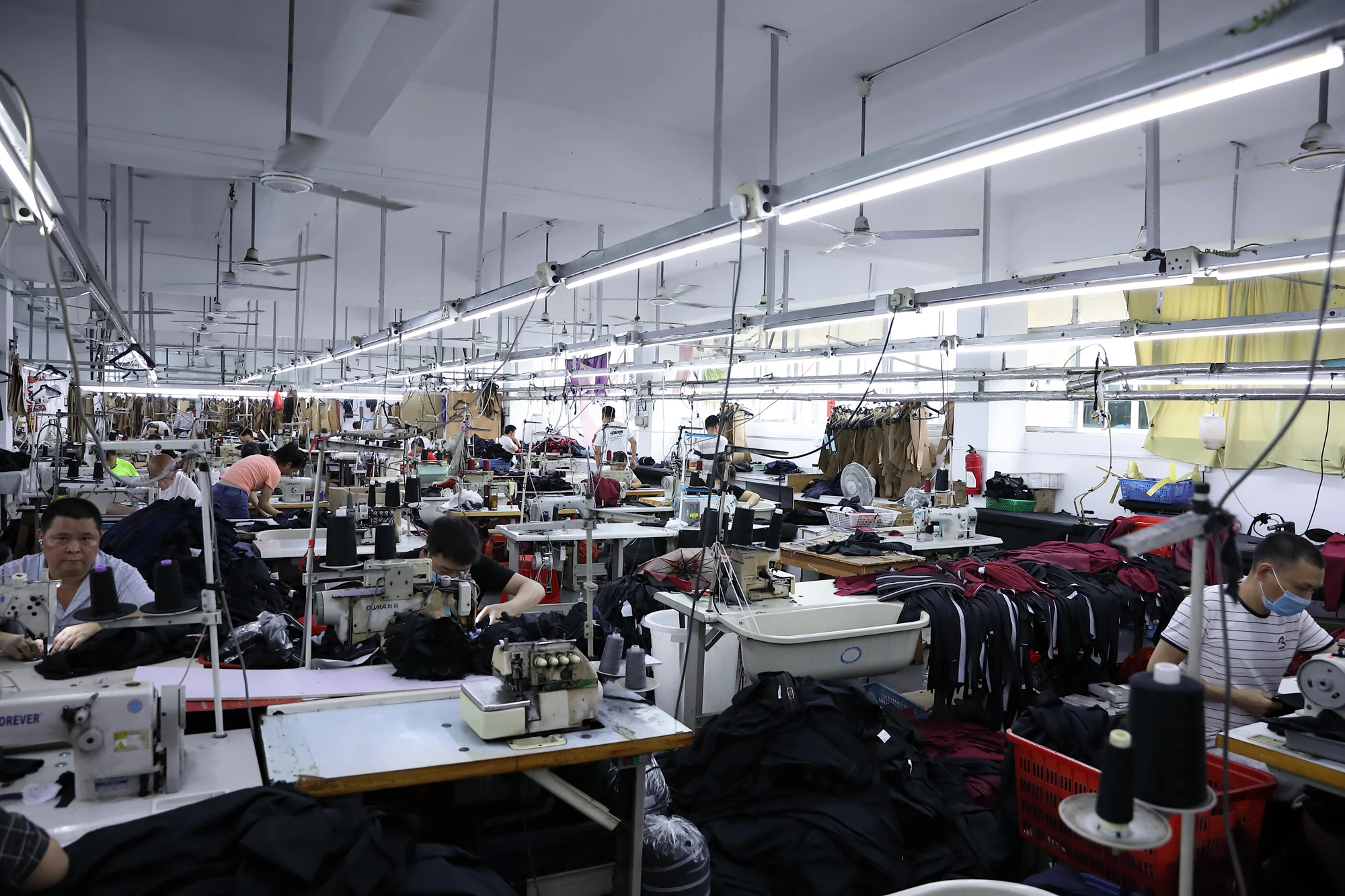 Shenzhen Xuantu Garment Co., Ltd.