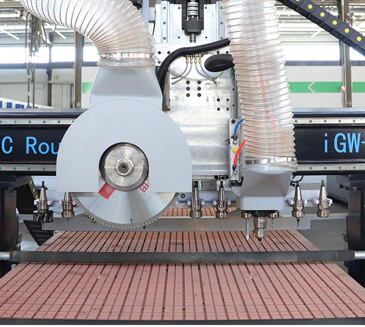 CNC Wood Router - Efficient Kitchen Cabinet Making Machine